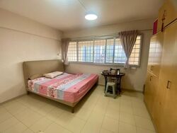 Blk 230 Hougang Avenue 1 (Hougang), HDB Executive #553621061